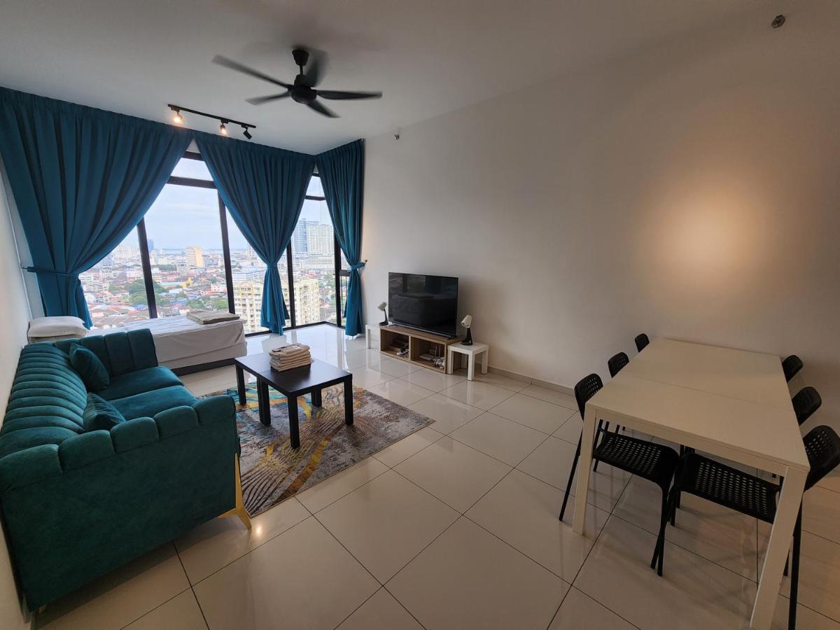 Beacon Executive Suite - Skypool Penang View Джорджтаун Екстер'єр фото