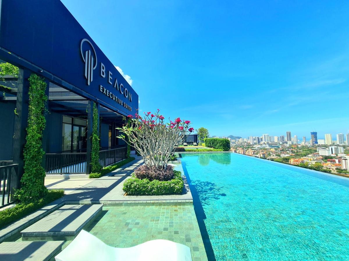 Beacon Executive Suite - Skypool Penang View Джорджтаун Екстер'єр фото