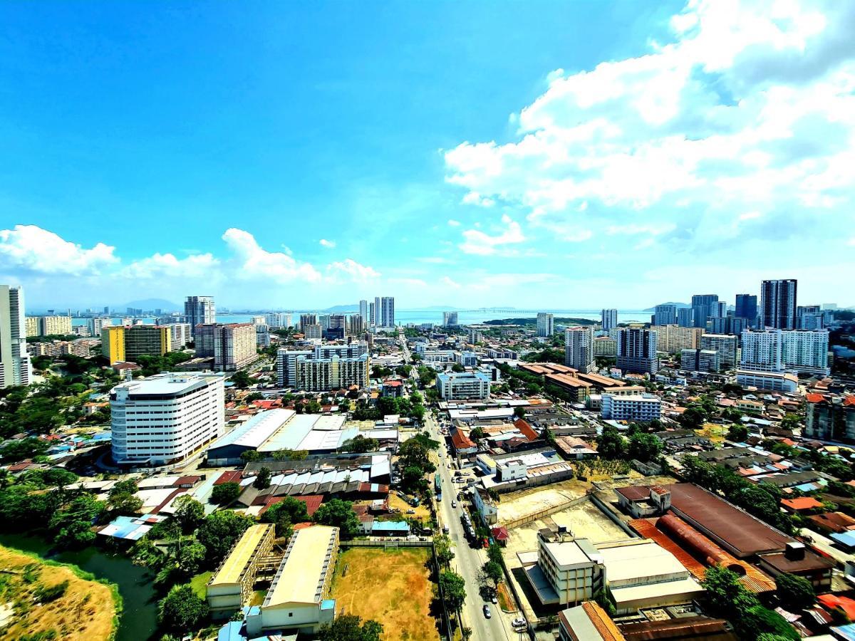 Beacon Executive Suite - Skypool Penang View Джорджтаун Екстер'єр фото
