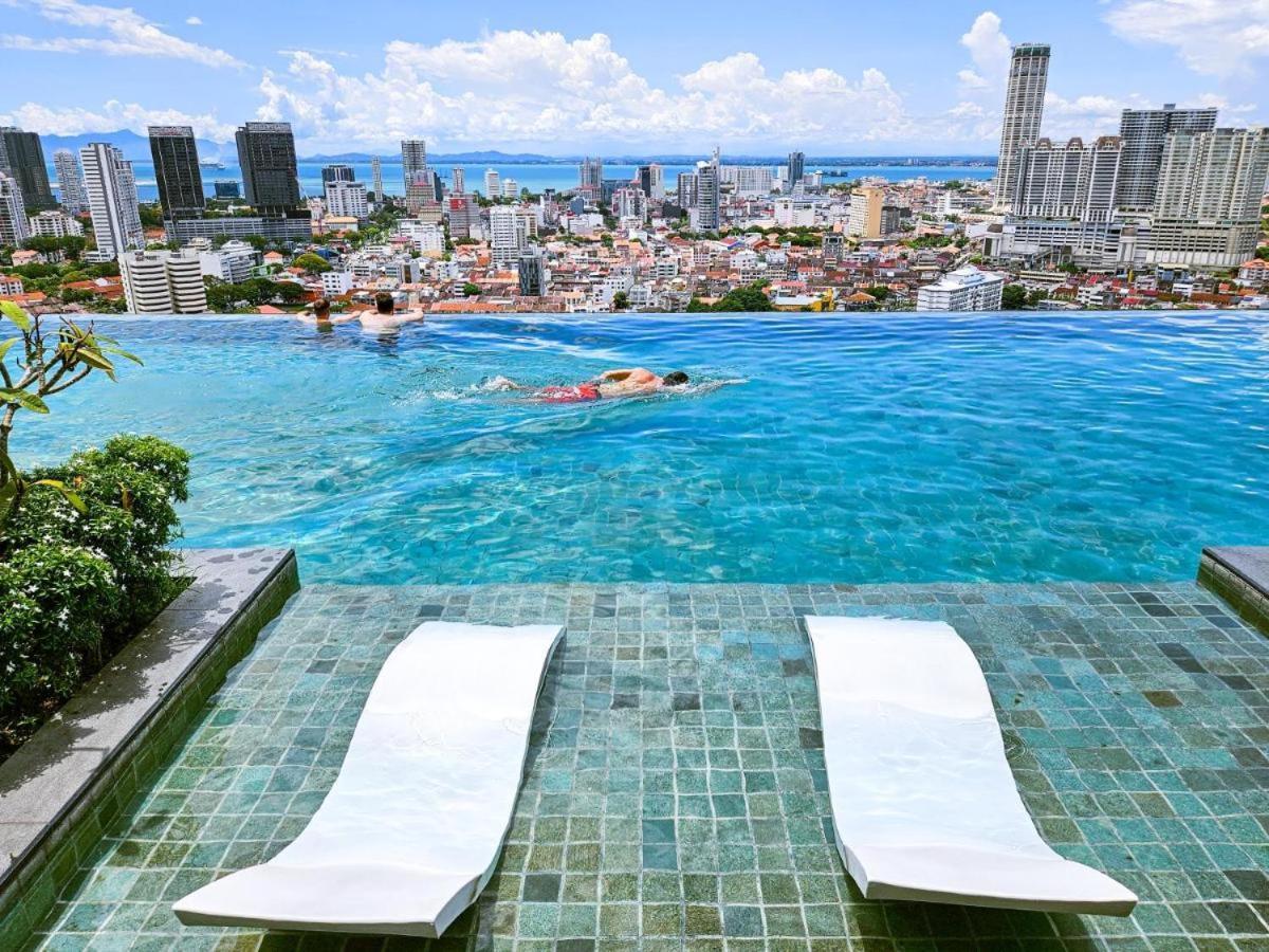Beacon Executive Suite - Skypool Penang View Джорджтаун Екстер'єр фото