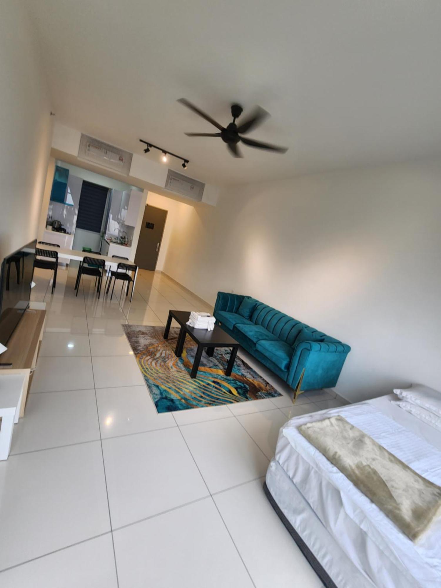 Beacon Executive Suite - Skypool Penang View Джорджтаун Екстер'єр фото