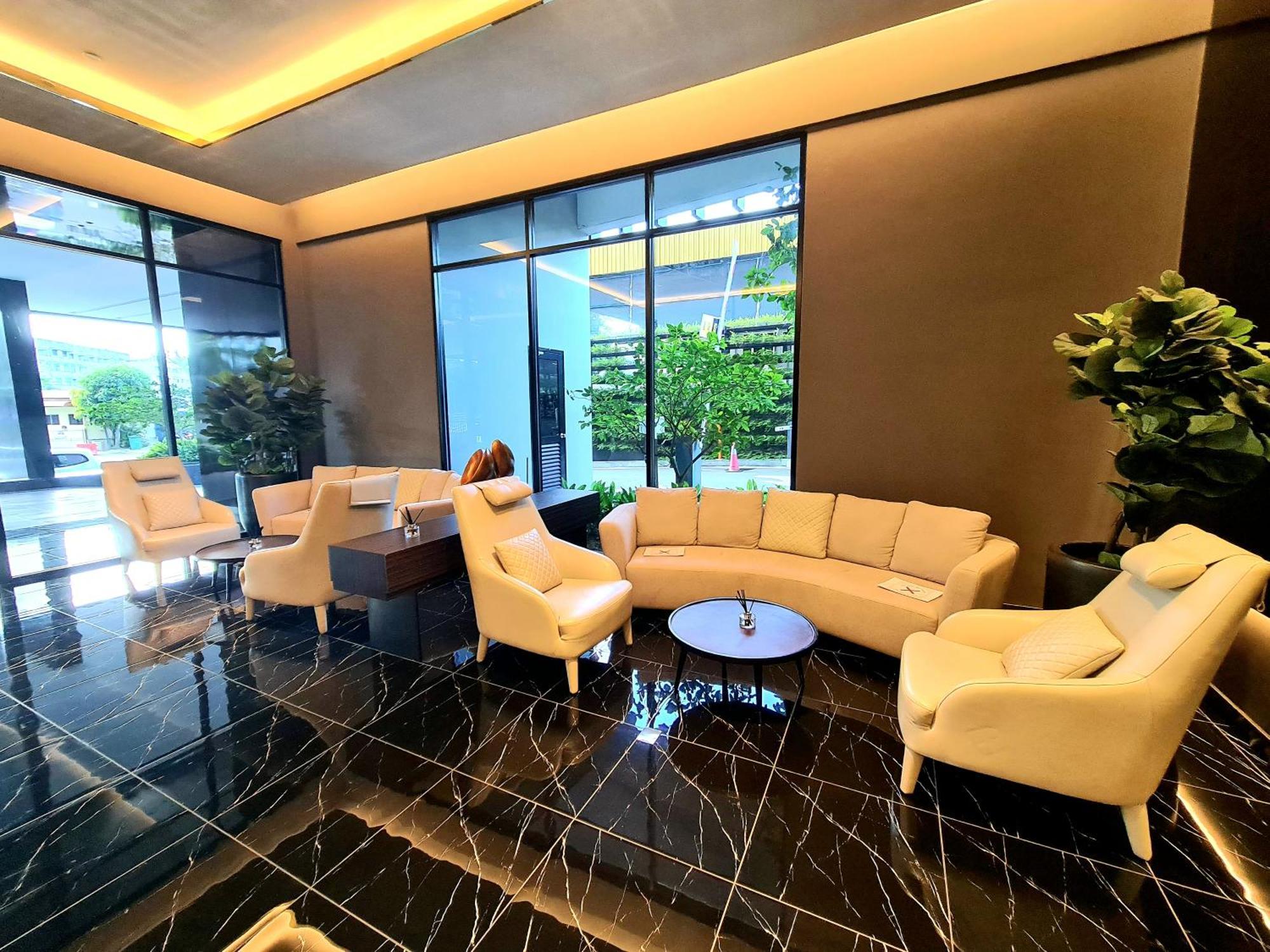 Beacon Executive Suite - Skypool Penang View Джорджтаун Екстер'єр фото